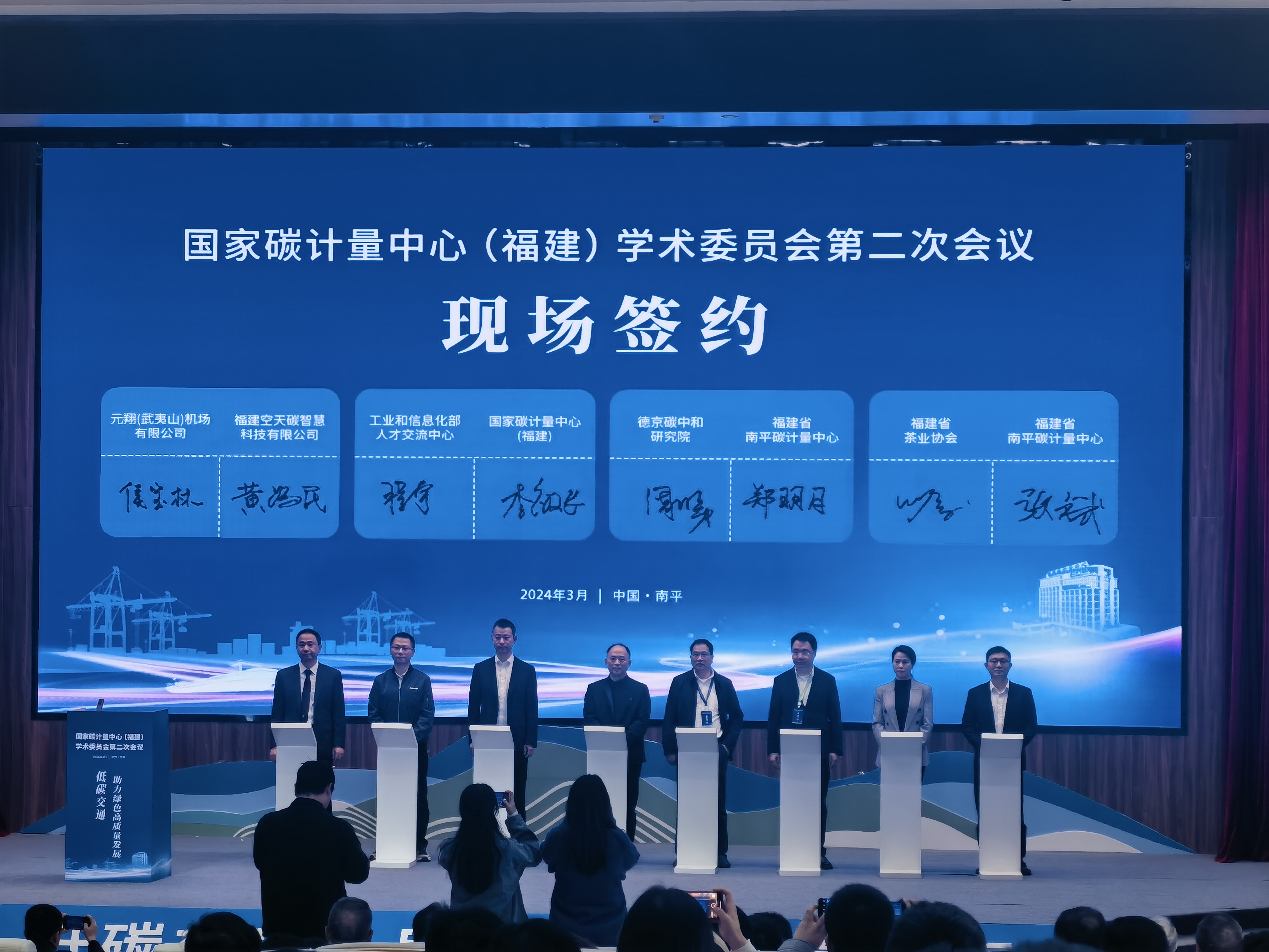 ��ҳ- �������ǲ��й��ٷ���վ