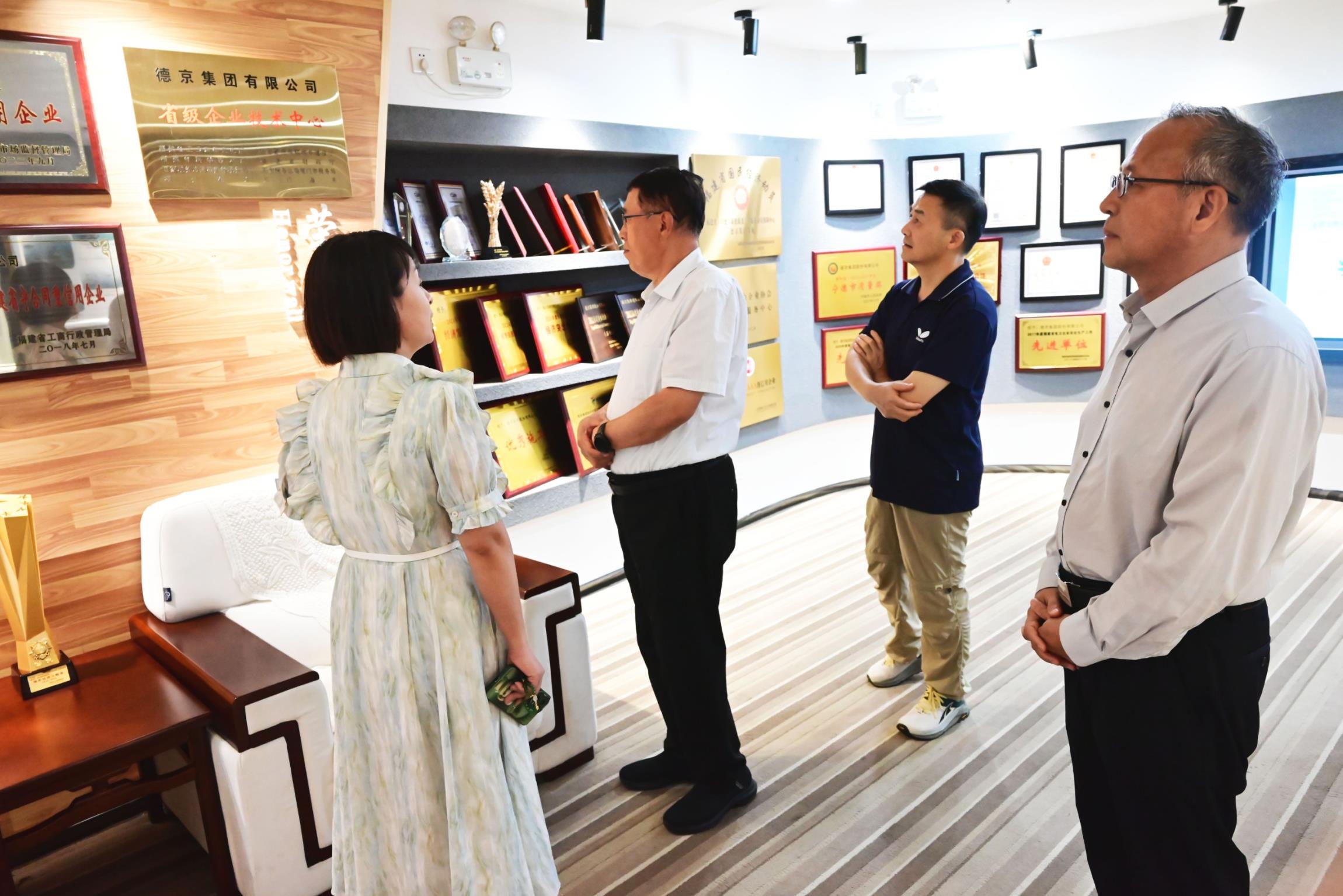 ��ҳ- �������ǲ��й��ٷ���վ